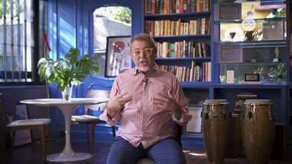  A segregação da loucura: Somos Todos Loucos? De Perto, Ninguém é Normal - Marcelo Veras